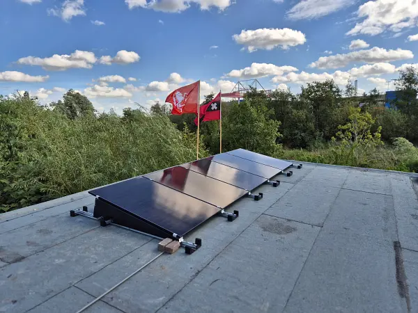 Ruigoord Studio met zonnepanelen en 5 kWh thuisbatterij